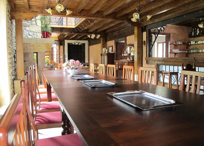 Santa Eulalia * Villanueva de la Pena